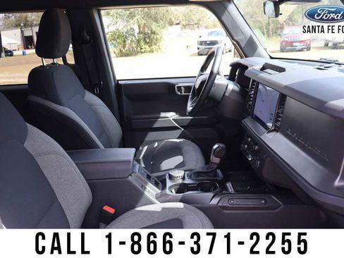 Used 2025 Ford Bronco Big Bend image 23