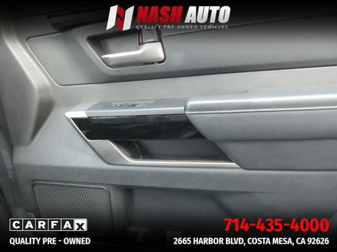 Used 2024 Toyota Tundra Limited AWD/4WD image 41