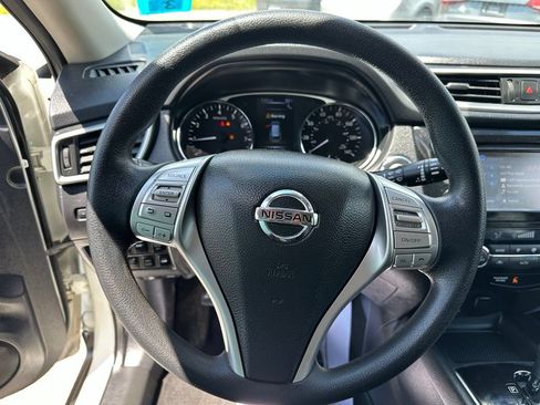 Used 2016 Nissan Rogue SV w/ SV Premium Package AWD/4WD image 27