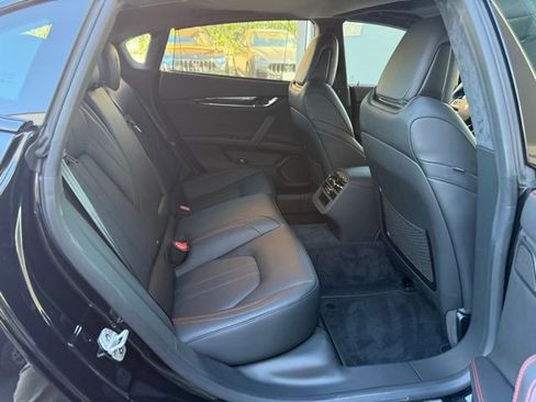 Certified 2022 Maserati Quattroporte GT image 13