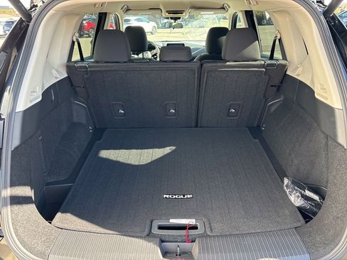 New 2026 Nissan Rogue SV image 14