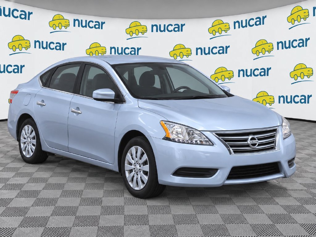 Used 2015 Nissan Sentra SV FWD image 2