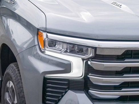 New 2026 Chevrolet Silverado 1500 High Country w/ Technology Package AWD/4WD image 4