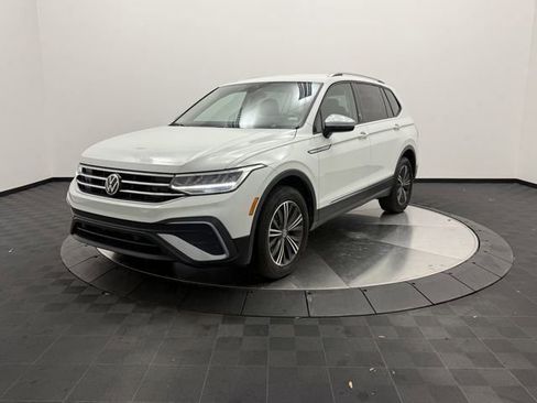 Used 2024 Volkswagen Tiguan Wolfsburg Edition image 3