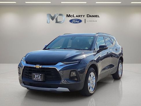 Used 2022 Chevrolet Blazer LT FWD image 2