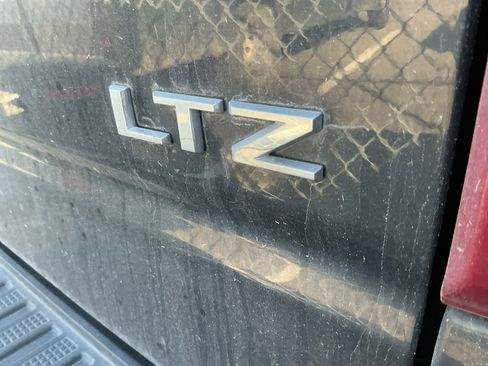 Used 2022 Chevrolet Silverado 1500 LTZ image 18