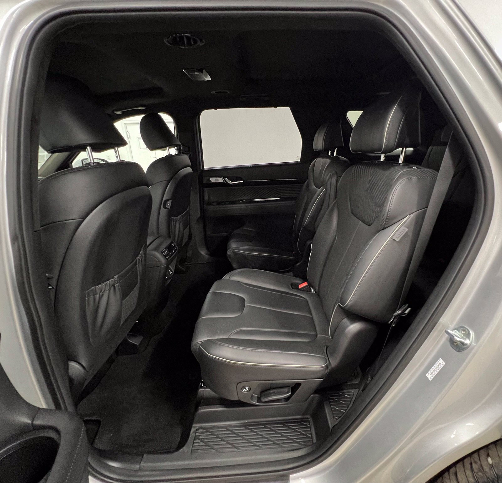 Certified 2023 Hyundai Palisade Calligraphy AWD/4WD image 25