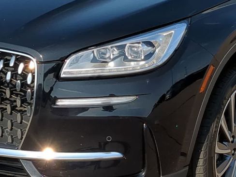 Used 2024 Lincoln Corsair Reserve w/ Equipment Group 201A image 10