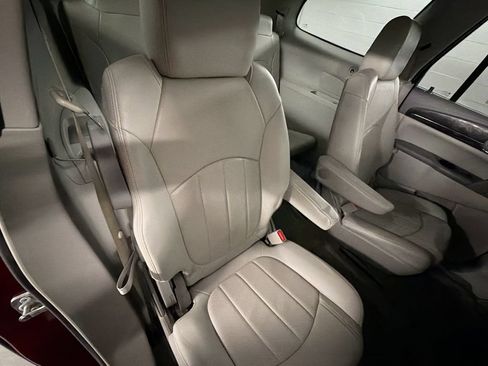 Used 2017 Buick Enclave Leather FWD image 24