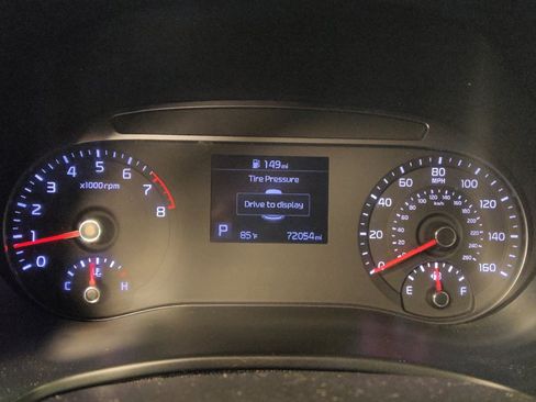Used 2020 Kia Soul LX FWD image 23