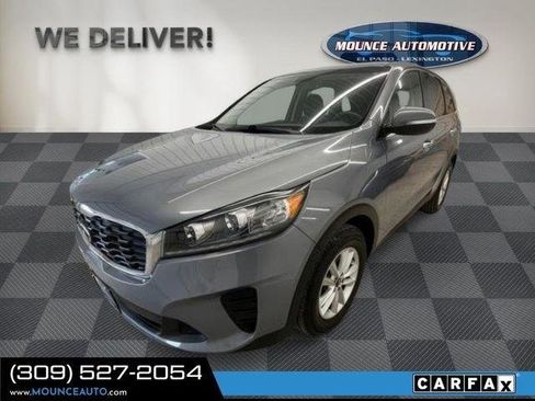 Used 2020 Kia Sorento LX image 2