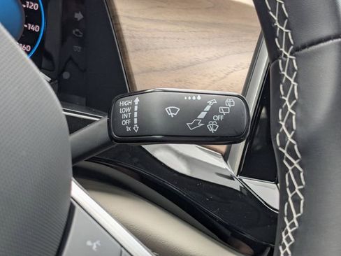 New 2026 Volkswagen Atlas SE image 34