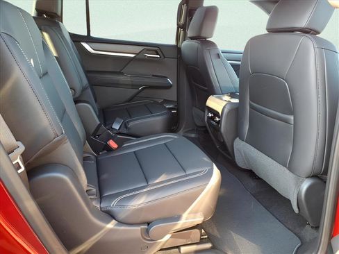 New 2026 GMC Acadia Elevation w/ Black Edition FWD image 13