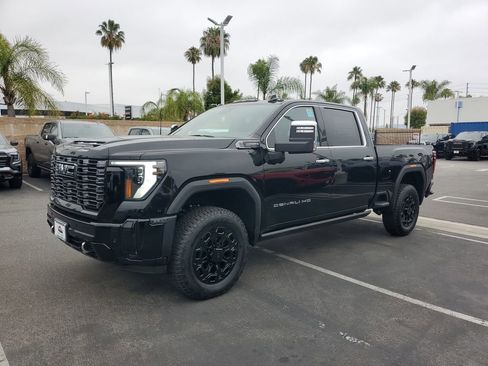 New 2026 GMC Sierra 2500 Denali Ultimate w/ Max Trailering Package AWD/4WD image 2