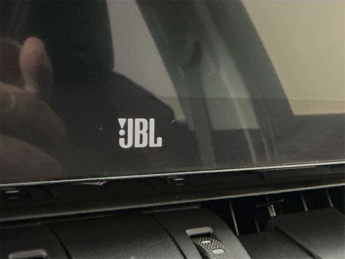 Used 2024 Toyota RAV4 XLE Premium image 21