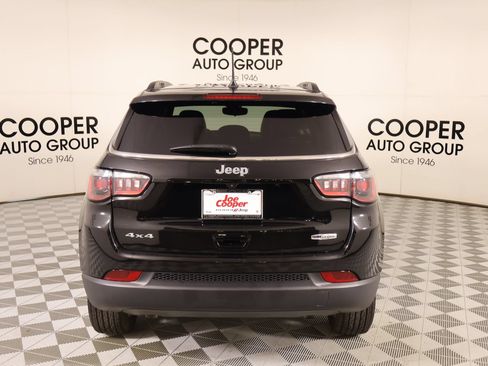 Used 2026 Jeep Compass Latitude AWD/4WD image 20