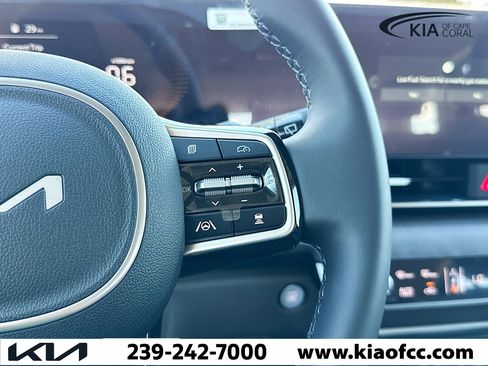 New 2026 Kia Carnival EX image 39