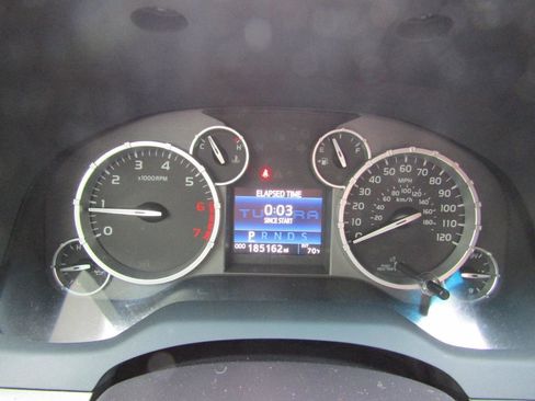 Used 2016 Toyota Tundra SR5 w/ SR5 Upgrade Package image 14