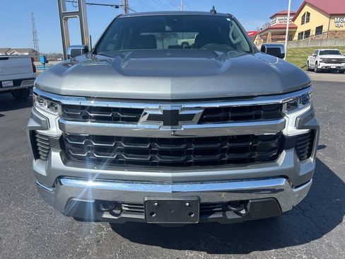 Used 2023 Chevrolet Silverado 1500 LT w/ Protection Package image 2
