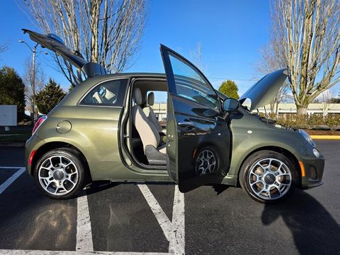 Used 2018 FIAT 500 Pop w/ Popular Equipment Package image 24