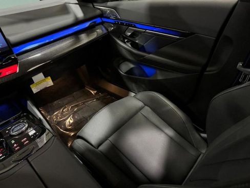 New 2026 BMW M5 w/ Carbon Package AWD/4WD image 17