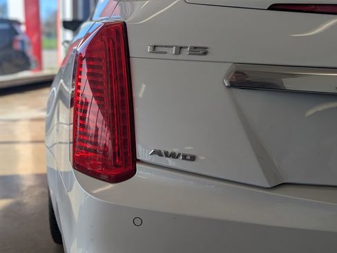 Used 2017 Cadillac CTS Premium Luxury image 7