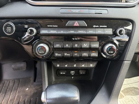 Used 2021 Kia Sportage EX w/ EX Technology Package AWD/4WD image 23