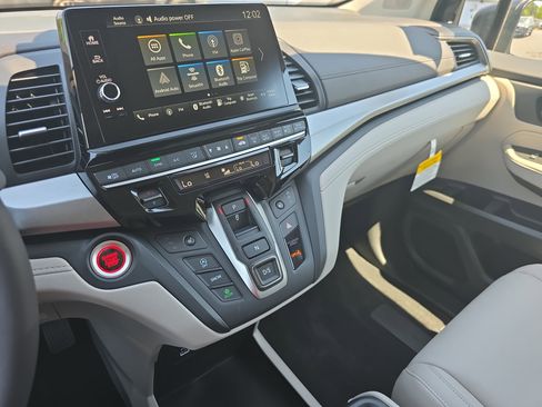 New 2026 Honda Odyssey EX-L image 22