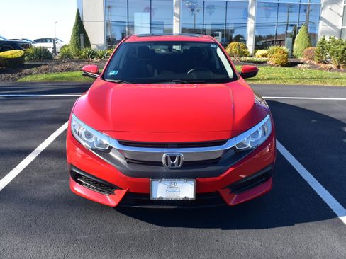 Certified 2018 Honda Civic EX image 6