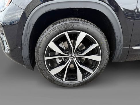 New 2026 Volkswagen Atlas SEL Premium R-Line image 9