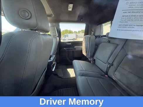 Used 2021 Chevrolet Silverado 2500 LTZ w/ LTZ Premium Package AWD/4WD image 19