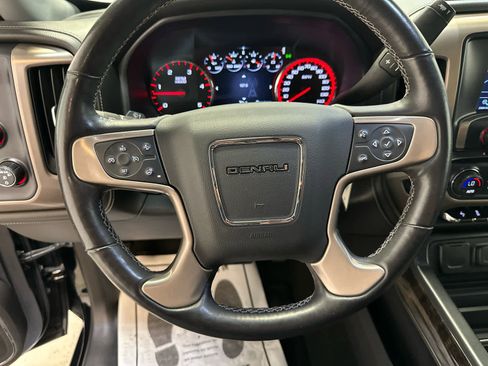 Used 2016 GMC Sierra 2500 Denali w/ Duramax Plus Package image 13