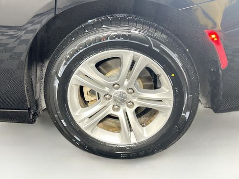 Used 2023 Dodge Charger SXT image 11