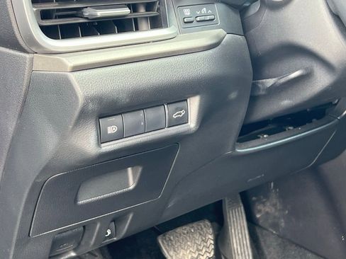 Used 2025 Toyota Grand Highlander XLE image 27