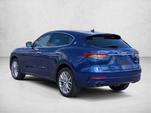 Used 2022 Maserati Levante GT AWD/4WD image 7