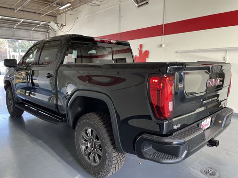 New 2026 GMC Sierra 1500 AT4X AWD/4WD image 6