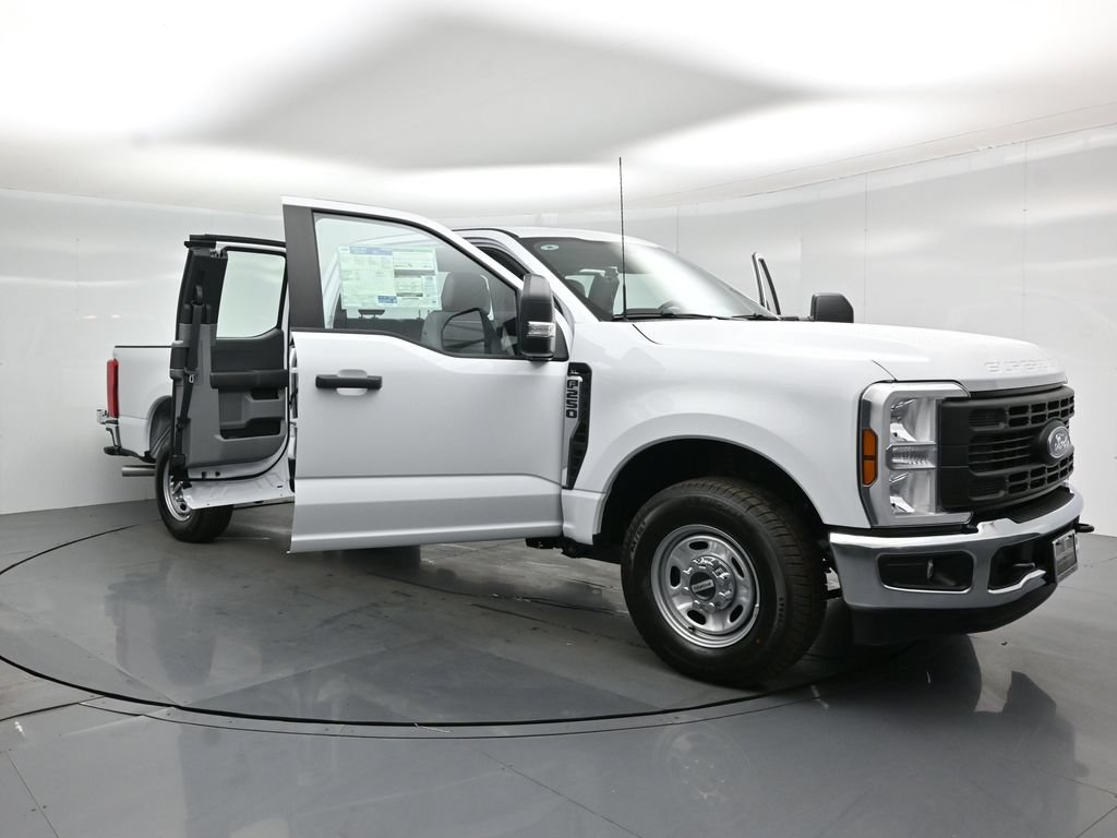New 2026 Ford F250 XL w/ XL Chrome Package RWD image 25