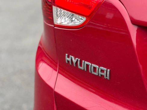 Used 2011 Hyundai Tucson GLS AWD/4WD image 10