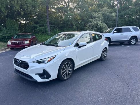 Certified 2024 Subaru Impreza 2.0i Sport AWD/4WD image 9