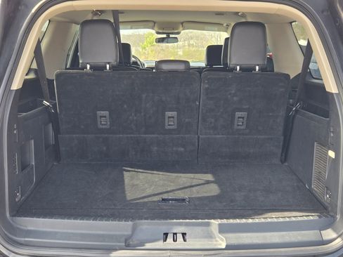 Used 2024 Ford Expedition Max XLT image 34
