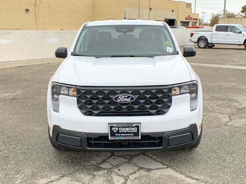 New 2025 Ford Maverick XL image 3