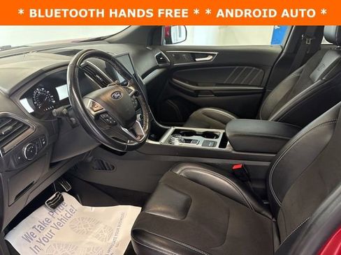Used 2022 Ford Edge ST image 9