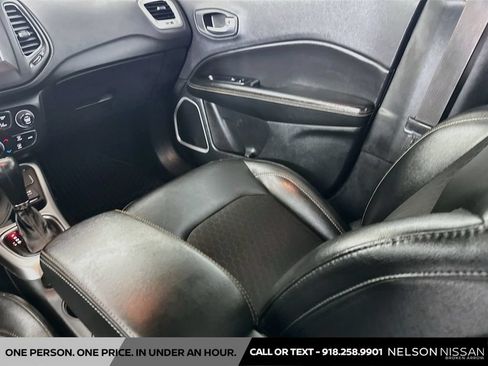 Used 2018 Jeep Compass Latitude w/ Popular Equipment Group AWD/4WD image 20
