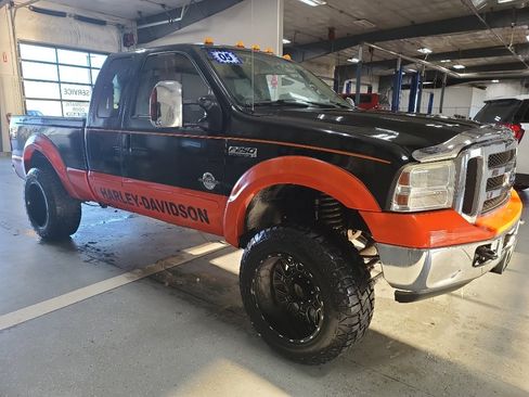 Used 2005 Ford F250 4x4 SuperCab Super Duty image 4