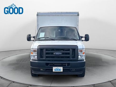 Used 2022 Ford E-350 and Econoline 350 Super Duty w/ Power Windows & Locks Group image 8