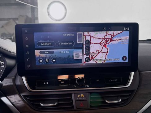 Certified 2023 Nissan Altima 2.5 SV w/ SV Premium Package AWD/4WD image 13