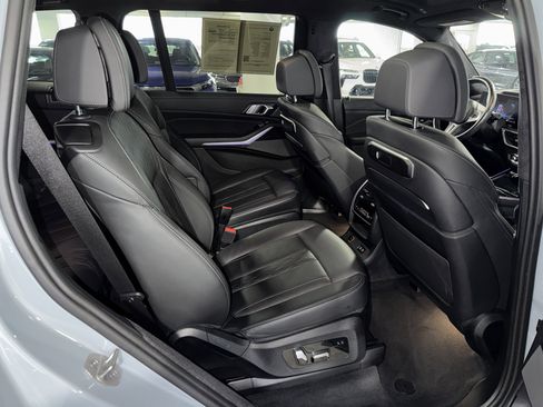 Certified 2024 BMW X7 M60i w/ Executive Package image 12