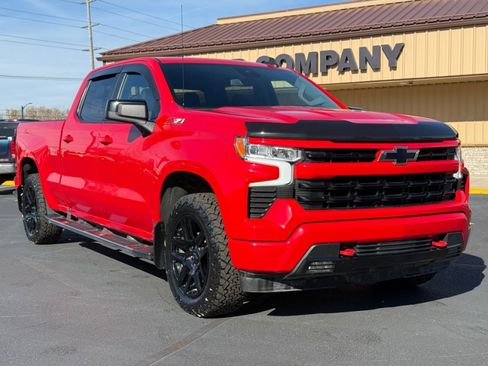 Used 2023 Chevrolet Silverado 1500 RST w/ Z71 Off-Road Package image 2