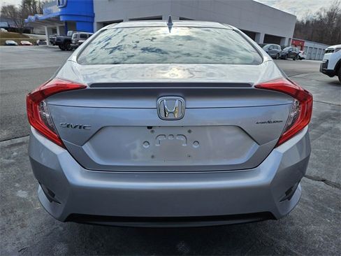 Used 2018 Honda Civic EX-T image 6