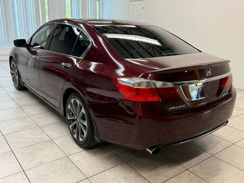 Used 2015 Honda Accord Sport image 6